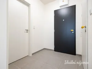 Pronájem bytu 2+kk, Praha - Třebonice, Thomasova, 46 m2