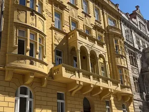Pronájem bytu 4+1, Praha - Vinohrady, Polská, 128 m2