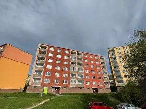 Pronájem bytu 2+1, Chomutov, Kamenná, 61 m2