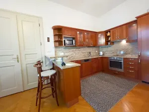 Pronájem bytu 2+kk, Praha - Vinohrady, Balbínova, 55 m2