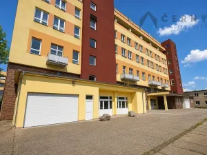 Pronájem bytu 1+1, Liberec, Tatranská, 27 m2