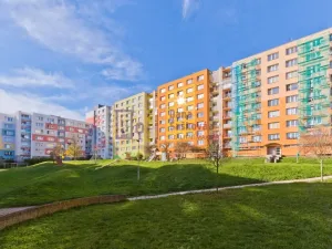 Pronájem bytu 2+kk, Jindřichův Hradec - Jindřichův Hradec III, sídliště Vajgar, 42 m2