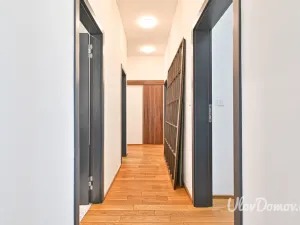 Prodej bytu 3+kk, Praha - Bubeneč, U studánky, 96 m2