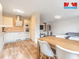 Prodej garáže, Vsetín, Nepřejov, 240 m2