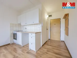 Prodej bytu 1+1, Klášterec nad Ohří - Miřetice u Klášterce nad Ohří, Dukelská, 39 m2