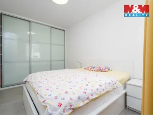 Prodej bytu 2+kk, Praha - Dolní Měcholupy, Honzíkova, 54 m2