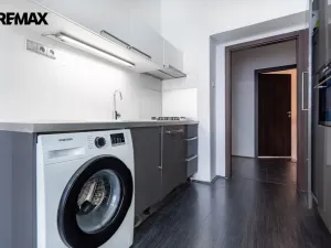 Pronájem bytu 3+1, Karlovy Vary, T. G. Masaryka, 74 m2