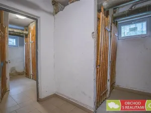 Pronájem bytu 1+kk, Praha, Jahodová, 25 m2