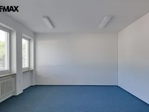 Pronájem kanceláře, Želechovice nad Dřevnicí, Paseky, 32 m2
