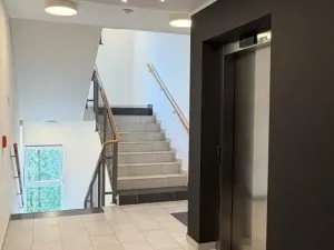 Pronájem bytu 2+kk, Praha - Střížkov, Makedonská, 48 m2