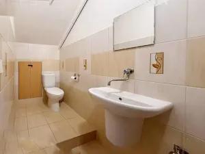 Prodej obchodního prostoru, Konice, Masarykovo nám., 25 m2
