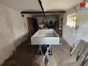 Prodej zemědělské usedlosti, Mikulovice, Hlucholazská, 450 m2