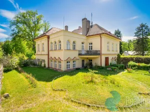 Prodej vily, Jindřichův Hradec, Karlov, 322 m2