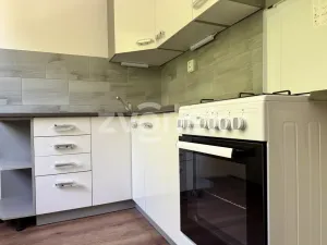 Pronájem bytu 2+1, Zlín - Prštné, L. Váchy, 50 m2