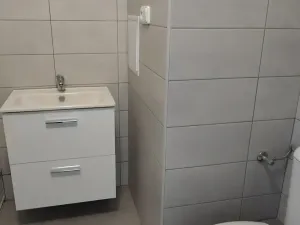 Pronájem bytu 1+kk, Kladno, Dánská, 27 m2