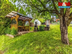 Prodej rodinného domu, Benešov u Semil, 270 m2