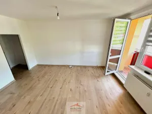 Pronájem bytu 3+1, Vsetín - Rokytnice, Okružní, 71 m2