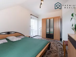 Prodej rodinného domu, Lubenec, Zahradní, 200 m2