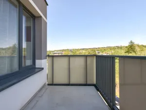 Pronájem bytu 1+kk, Praha - Hloubětín, Granitova, 40 m2