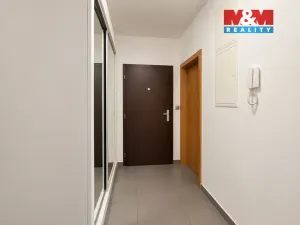 Prodej bytu 1+kk, Karlovy Vary - Drahovice, Mattoniho nábřeží, 45 m2