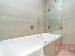 Pronájem bytu 2+kk, Praha - Smíchov, Holečkova, 76 m2