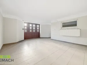 Prodej rodinného domu, Domanín, 288 m2