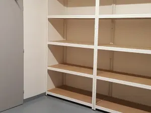 Pronájem skladu, Praha - Strašnice, Slapská, 12 m2