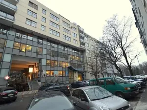 Pronájem bytu 1+kk, Praha - Vinohrady, Hradecká, 37 m2