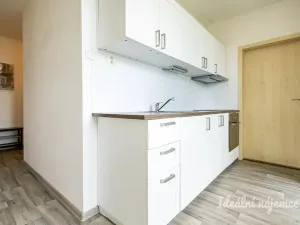 Pronájem bytu 2+1, Praha - Střížkov, Střížkovská, 54 m2