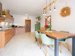 Prodej chalupy, Brloh, 162 m2