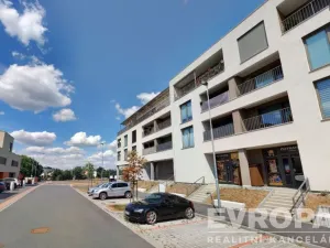 Pronájem bytu 2+kk, Plzeň - Újezd, Diamantová, 70 m2
