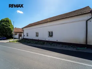 Prodej rodinného domu, Pečky, Pečecká, 140 m2