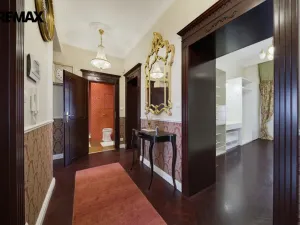 Prodej bytu 3+1, Karlovy Vary, nábřeží Jana Palacha, 94 m2
