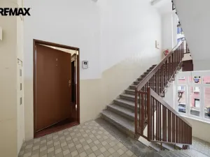 Prodej bytu 3+1, Karlovy Vary, nábřeží Jana Palacha, 94 m2