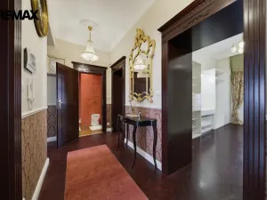 Prodej bytu 3+1, Karlovy Vary, nábřeží Jana Palacha, 94 m2