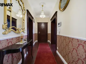 Prodej bytu 3+1, Karlovy Vary, nábřeží Jana Palacha, 94 m2
