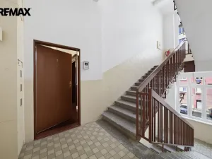 Prodej bytu 3+1, Karlovy Vary, nábřeží Jana Palacha, 94 m2