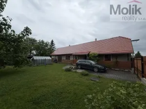 Prodej rodinného domu, Spálené Poříčí - Lipnice, 542 m2