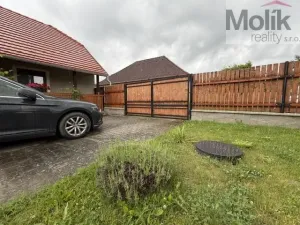 Prodej rodinného domu, Spálené Poříčí - Lipnice, 542 m2