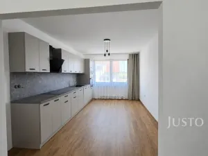 Pronájem bytu 3+kk, Písek - Smrkovice, Novodvorská, 72 m2