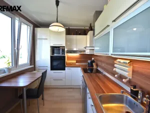 Prodej bytu 3+1, Olomouc, Herrmannova, 70 m2