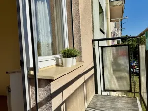 Pronájem bytu 1+1, Luštěnice - Zelená, 31 m2