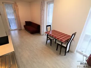 Pronájem bytu 1+kk, Brno - Obřany, Hradiska, 25 m2