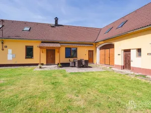 Prodej rodinného domu, Bělčice, 290 m2