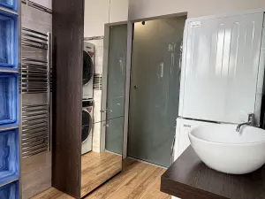 Pronájem bytu 2+kk, Ostrava, Pelclova, 66 m2