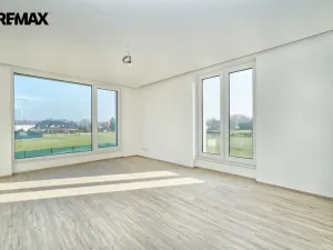 Prodej rodinného domu, Vestec, Čechova, 298 m2