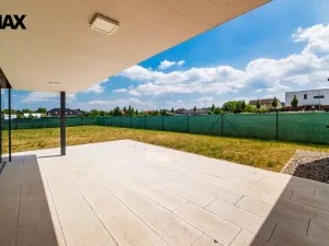 Prodej rodinného domu, Vestec, Čechova, 298 m2