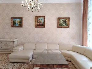 Prodej bytu 3+1, Praha - Malá Strana, Mělnická, 113 m2