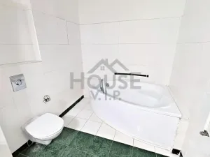 Pronájem bytu 2+kk, Brandýs nad Labem-Stará Boleslav, U nemocnice, 42 m2