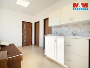 Prodej obchodního prostoru, Lázně Bohdaneč, Škroupova, 202 m2